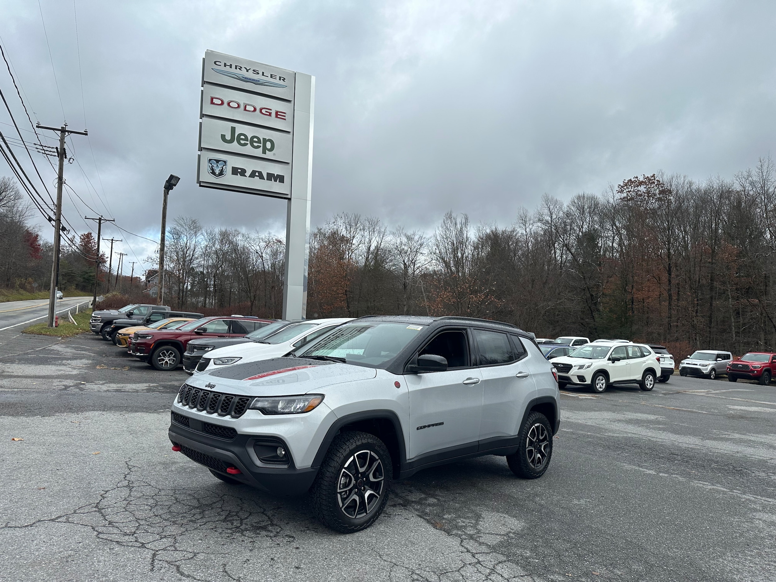 2026 Jeep Compass Trailhawk's photo