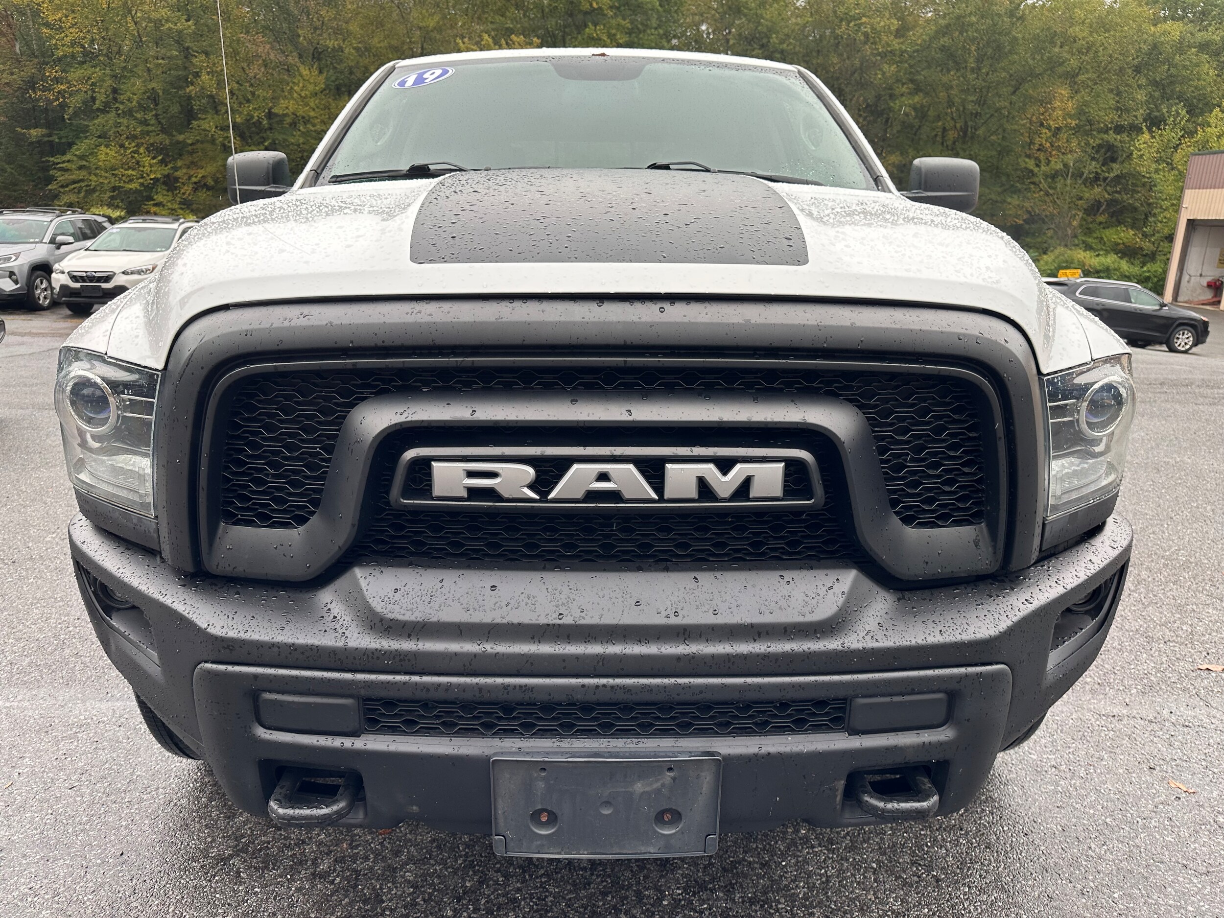 2019 Ram 1500 Classic Warlock photo 3