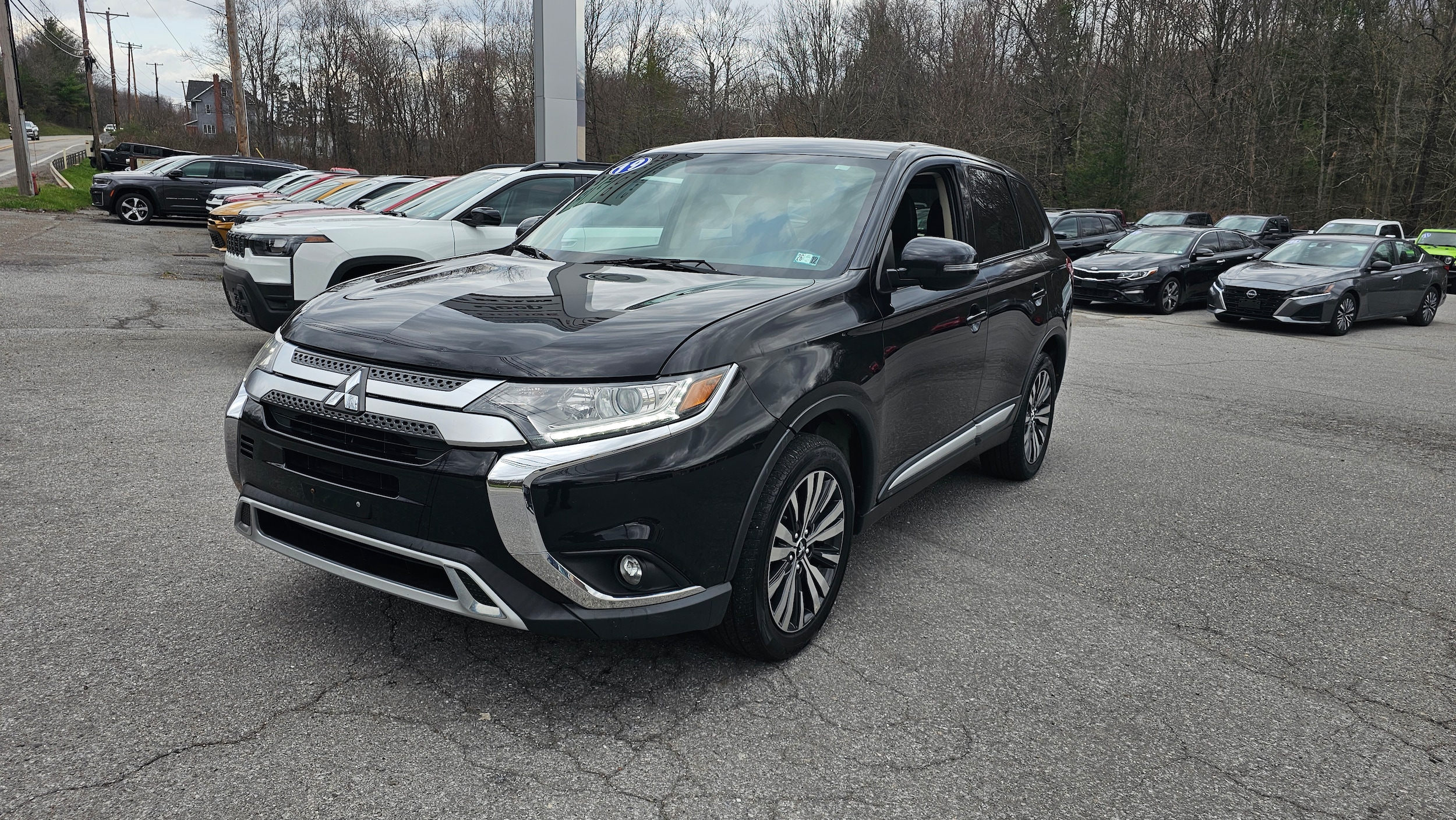 2019 Mitsubishi Outlander SE