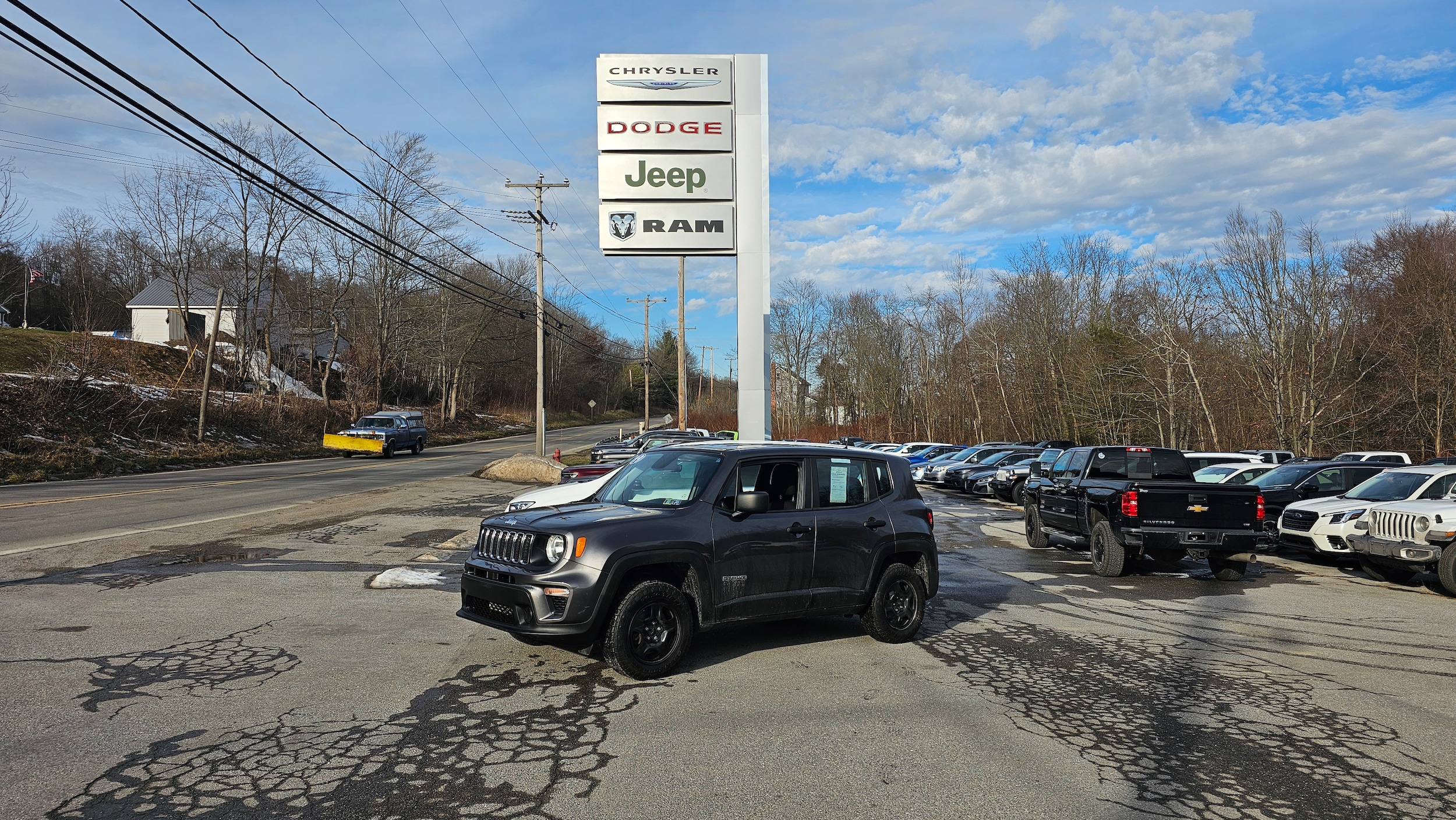 2019 Jeep Renegade Sport's photo