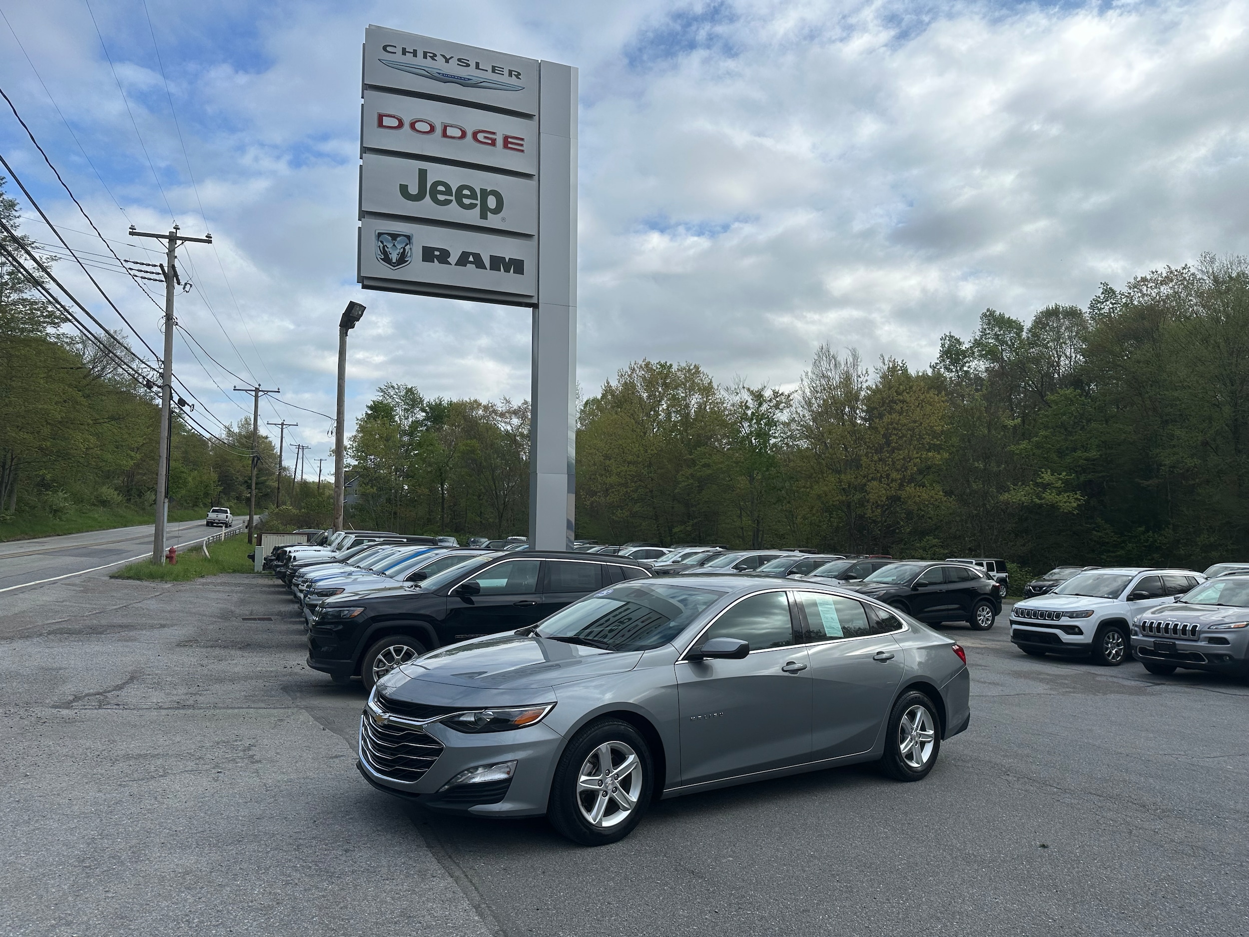 Used 2023 Chevrolet Malibu 1LT with VIN 1G1ZD5ST3PF230079 for sale in Northern Cambria, PA