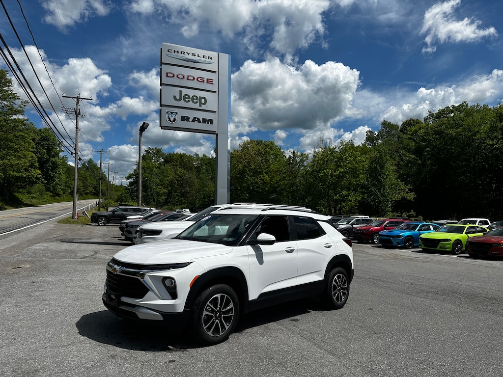 Used 2025 Chevrolet Trailblazer