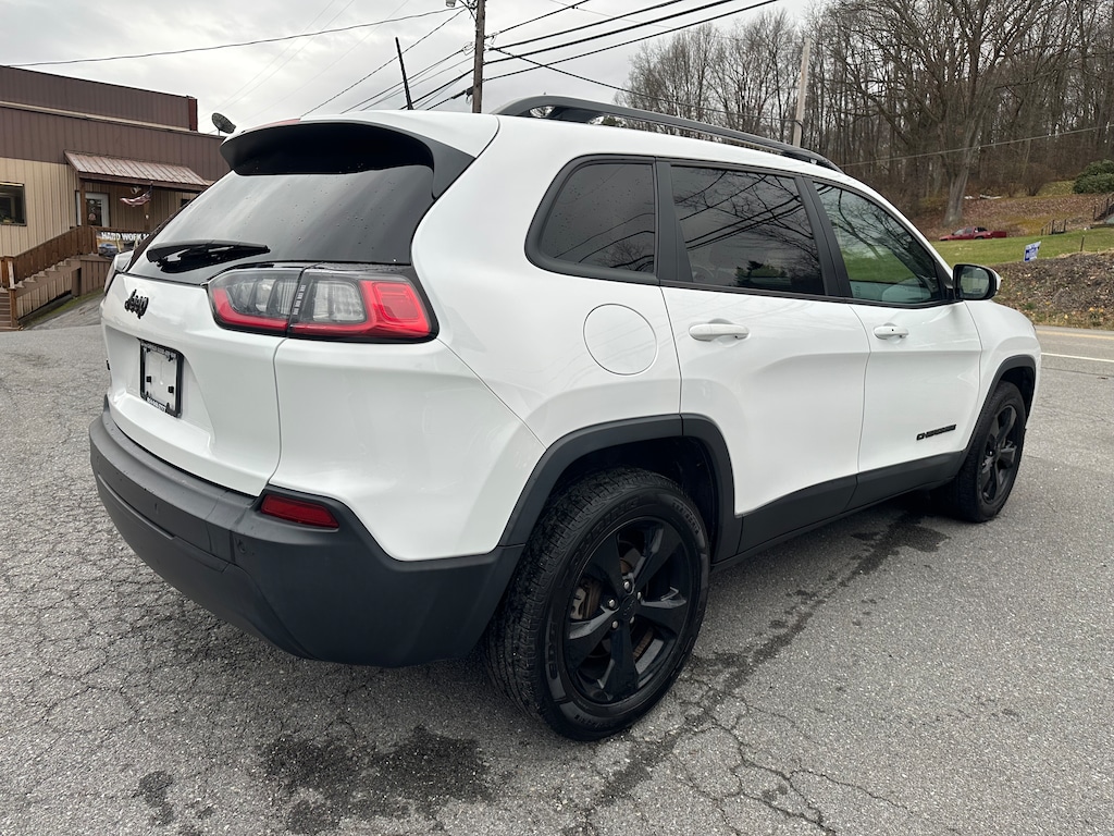 Used 2019 Jeep Cherokee Altitude SUV