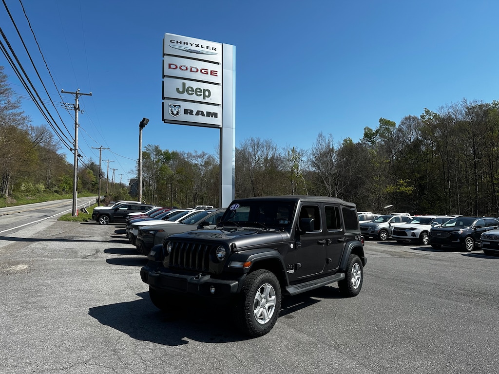 Used 2021 Jeep Wrangler