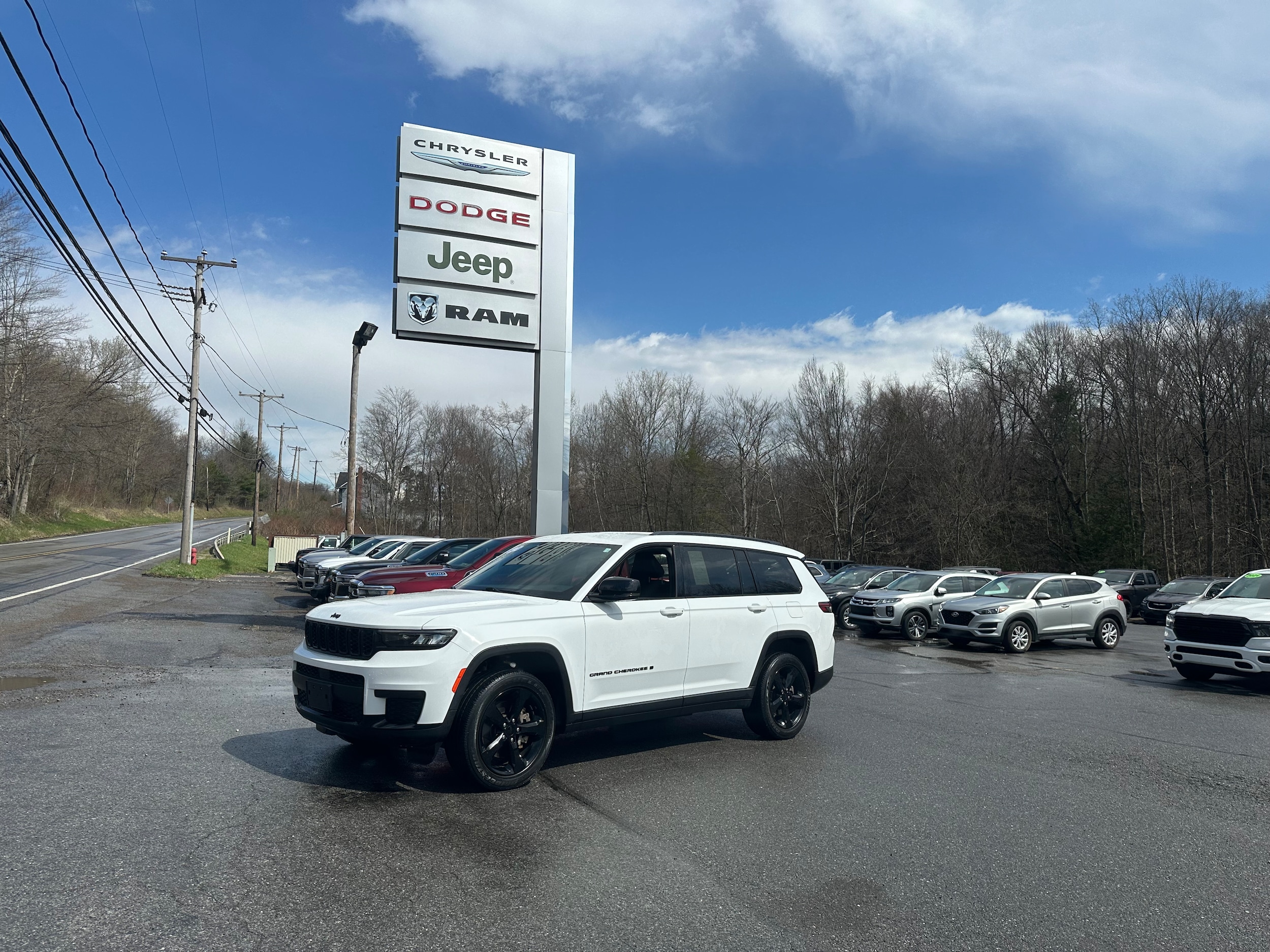 Used 2022 Jeep Grand Cherokee L Altitude with VIN 1C4RJKAG5N8526502 for sale in Northern Cambria, PA