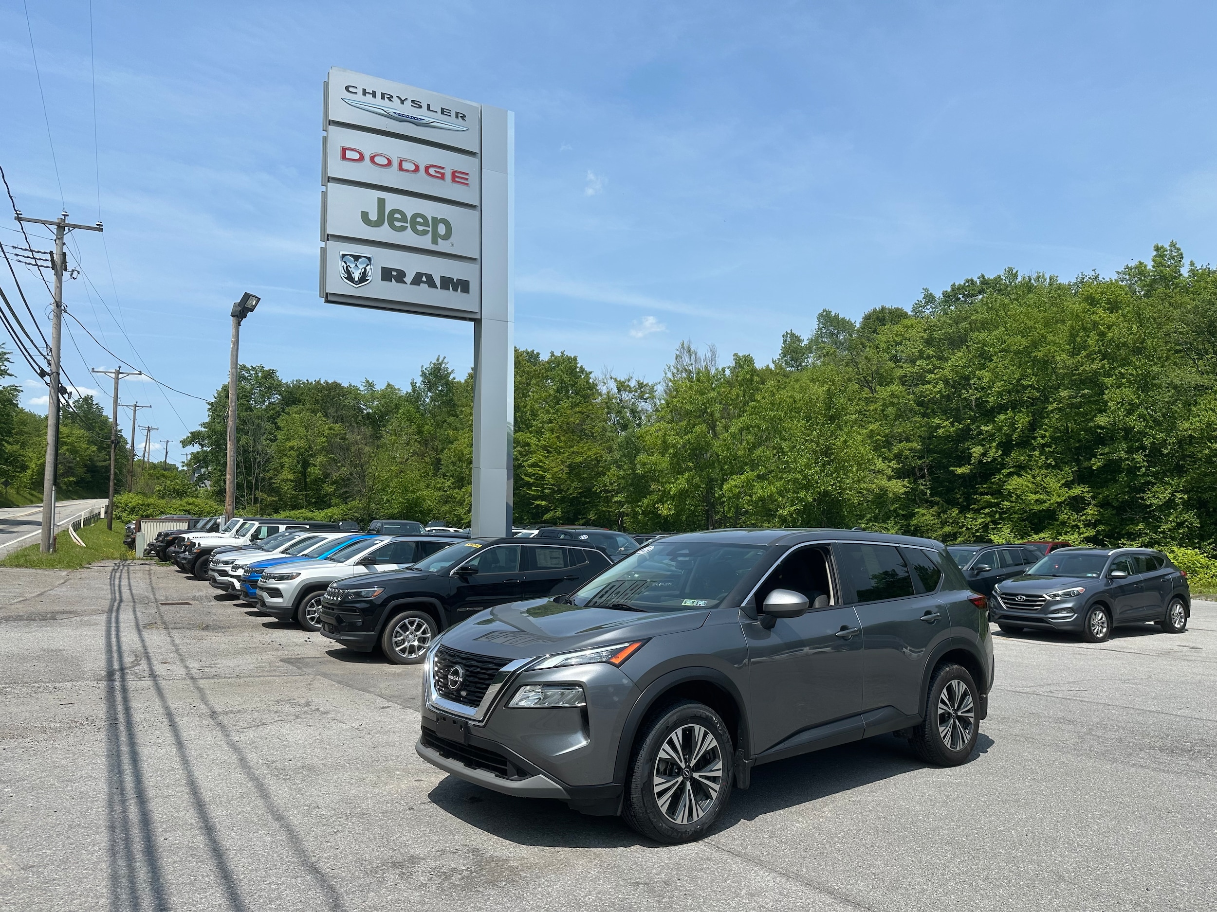 Used 2023 Nissan Rogue SV with VIN JN8BT3BB9PW195950 for sale in Northern Cambria, PA