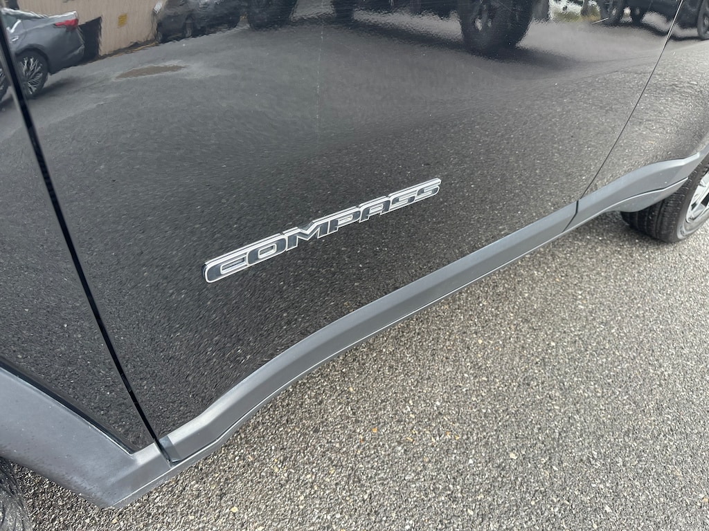 Used 2024 Jeep Compass Limited SUV