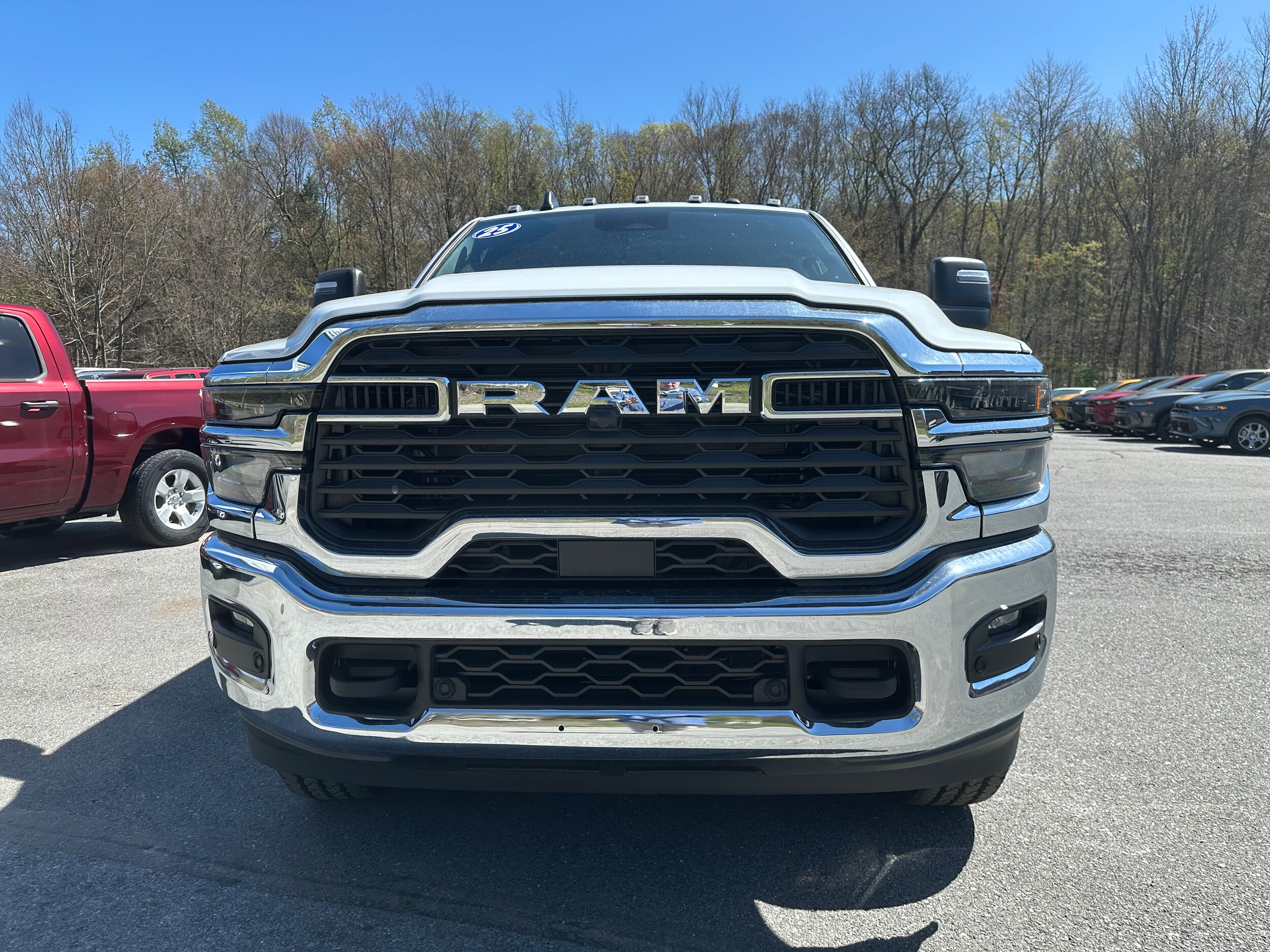 2025 Ram 2500 Tradesman photo 3