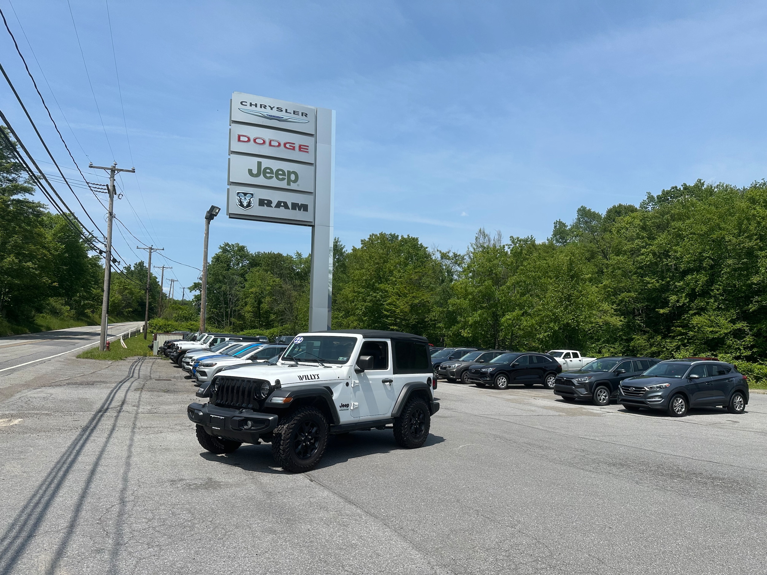 Used 2022 Jeep Wrangler Willys with VIN 1C4GJXAG5NW202143 for sale in Northern Cambria, PA