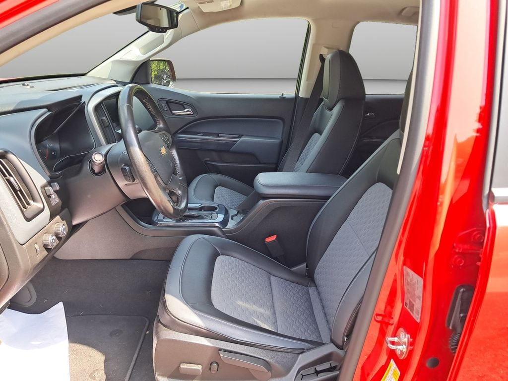 2020 Chevrolet Colorado Z71 - Photo 10