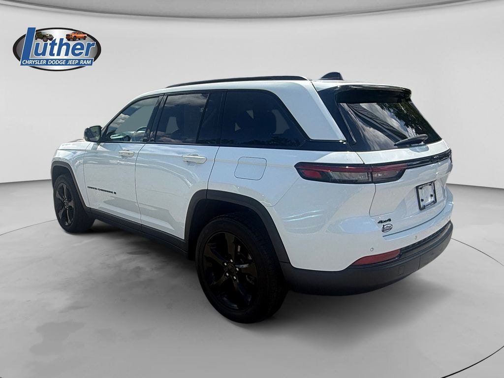 Used 2023 Jeep Grand Cherokee