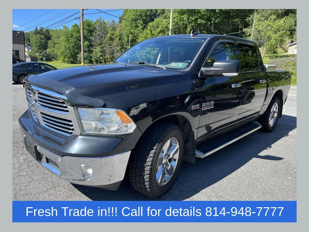 2017 RAM 1500 Big Horn 4x4 Crew Cab 5'7's photo