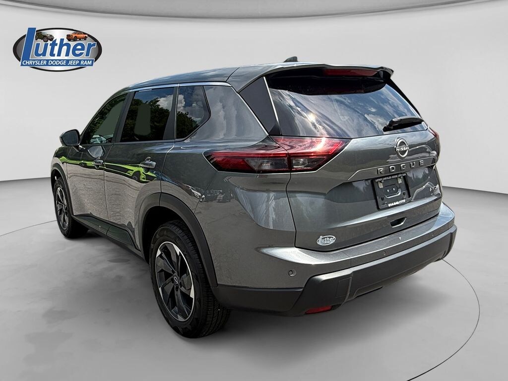 Used 2025 Nissan Rogue