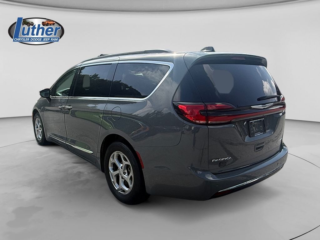 Used 2023 Chrysler Pacifica