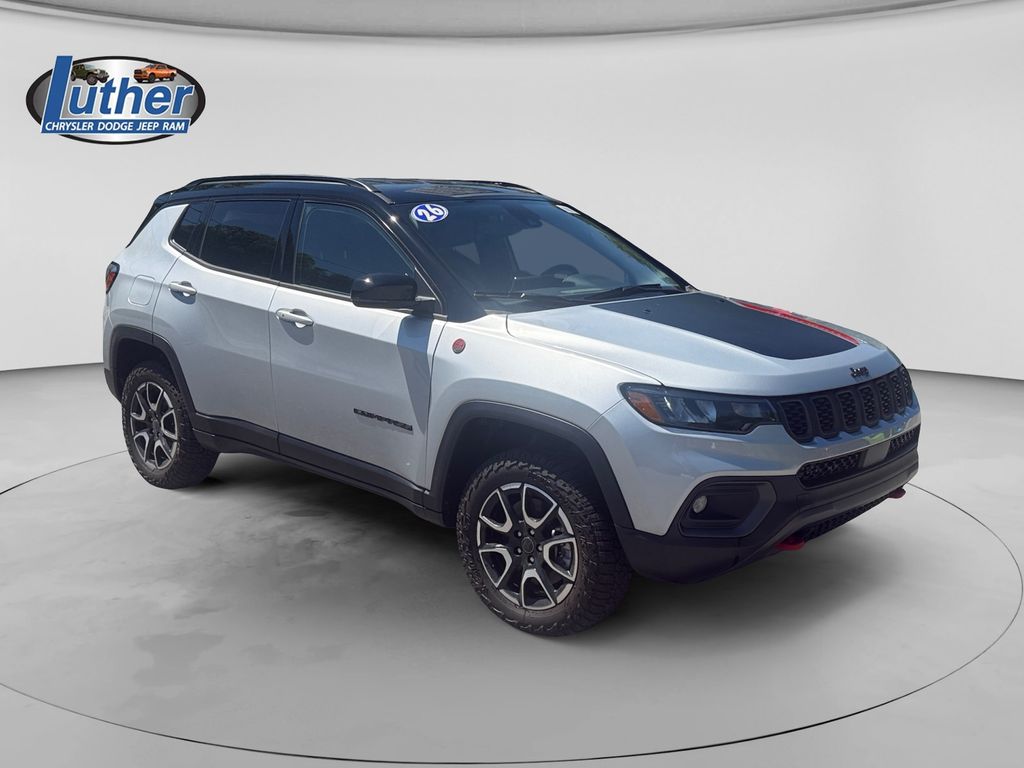 2026 Jeep Compass Trailhawk - Photo 7