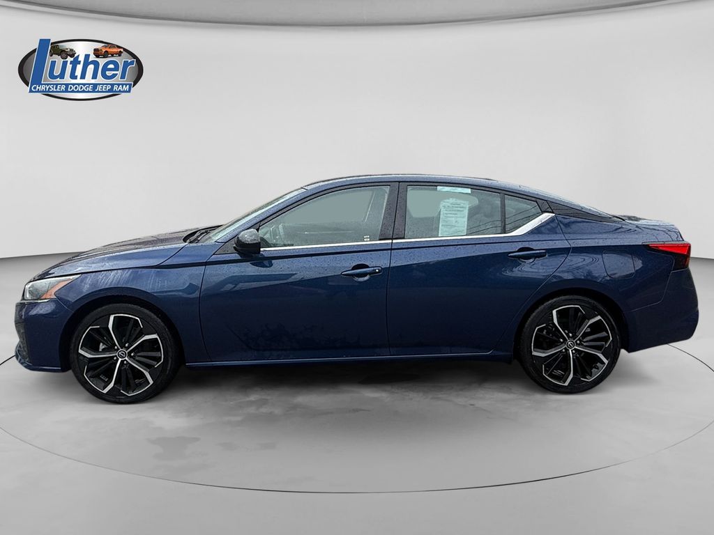 Used 2023 Nissan Altima SR with VIN 1N4BL4CV9PN382613 for sale in Northern Cambria, PA
