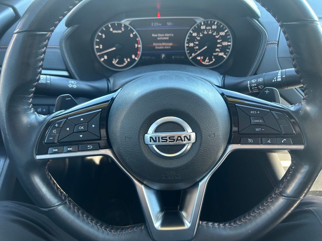 2020 Nissan Altima SR - Photo 17