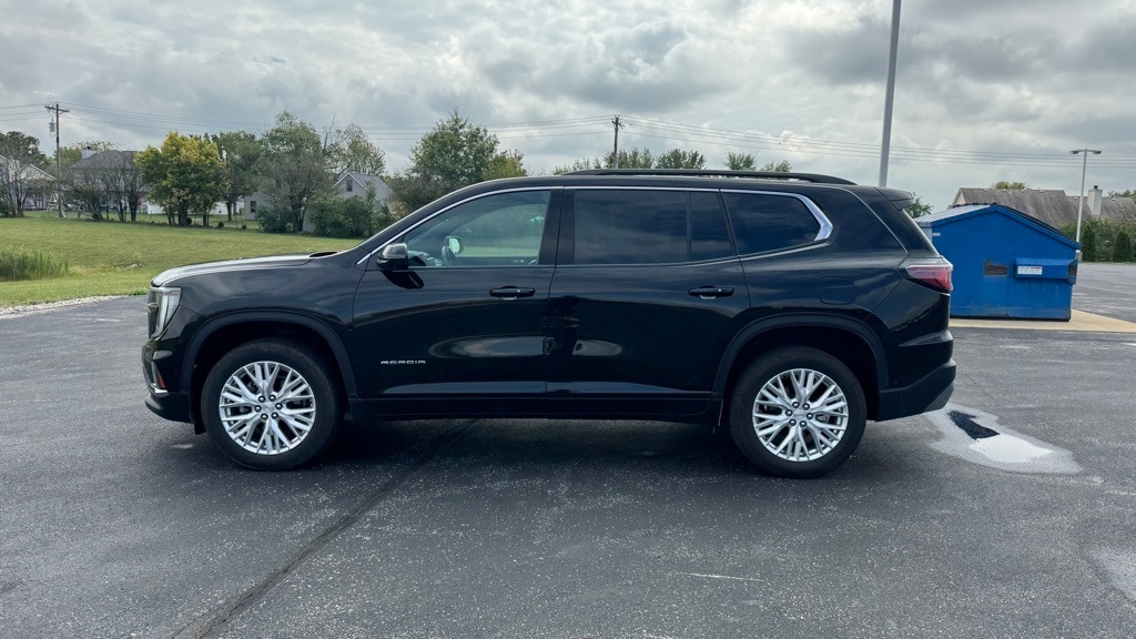 Used 2024 GMC Acadia Elevation SUV
