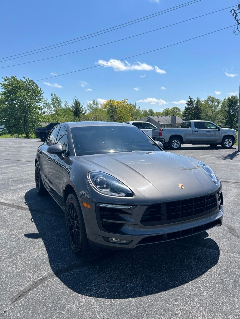 2017 Porsche Macan GTS's photo