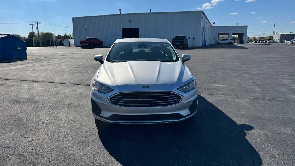 Used 2019 Ford Fusion Hybrid SE Sedan