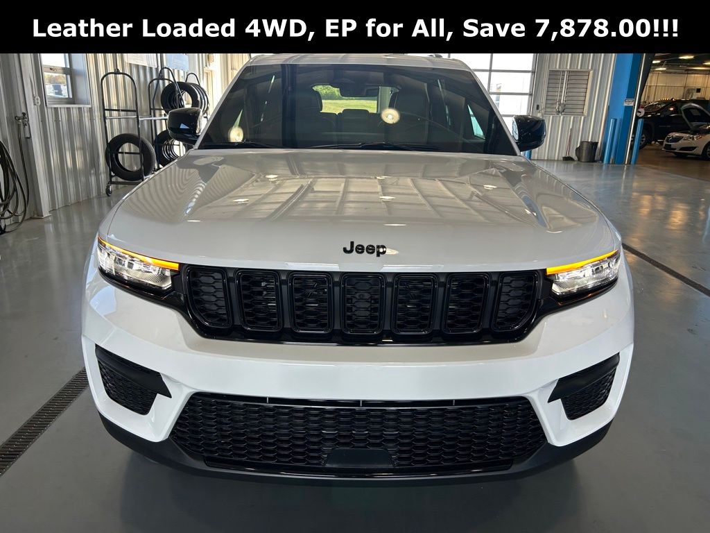 2025 Jeep Grand Cherokee Altitude - Photo 2