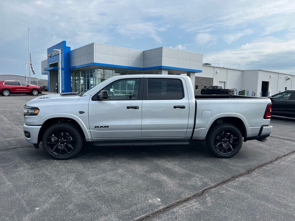 New 2027 Ram 1500 LARAMIE CREW CAB 4X4 5'7 BOX Pickup