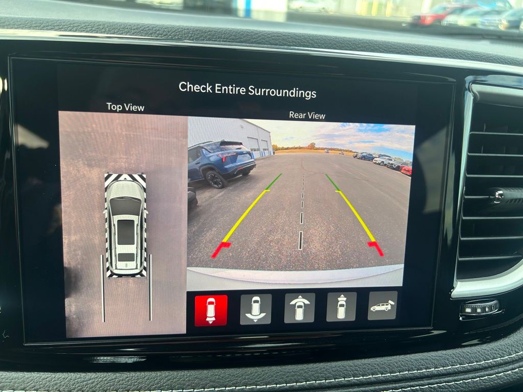 2026 Chrysler Pacifica Select - Photo 26