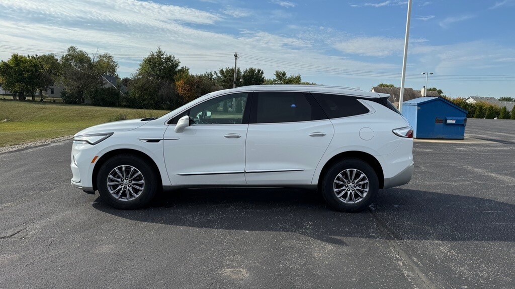 Used 2024 Buick Enclave Essence SUV