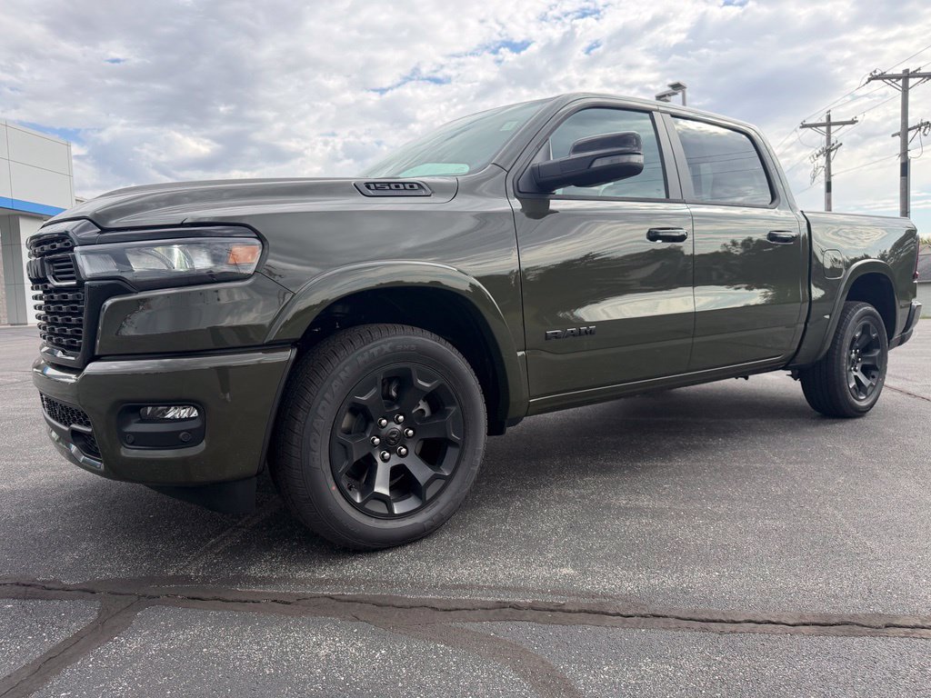 2027 Ram 1500 BIG HORN CREW CAB 4X4 5'7 BOX Pickup