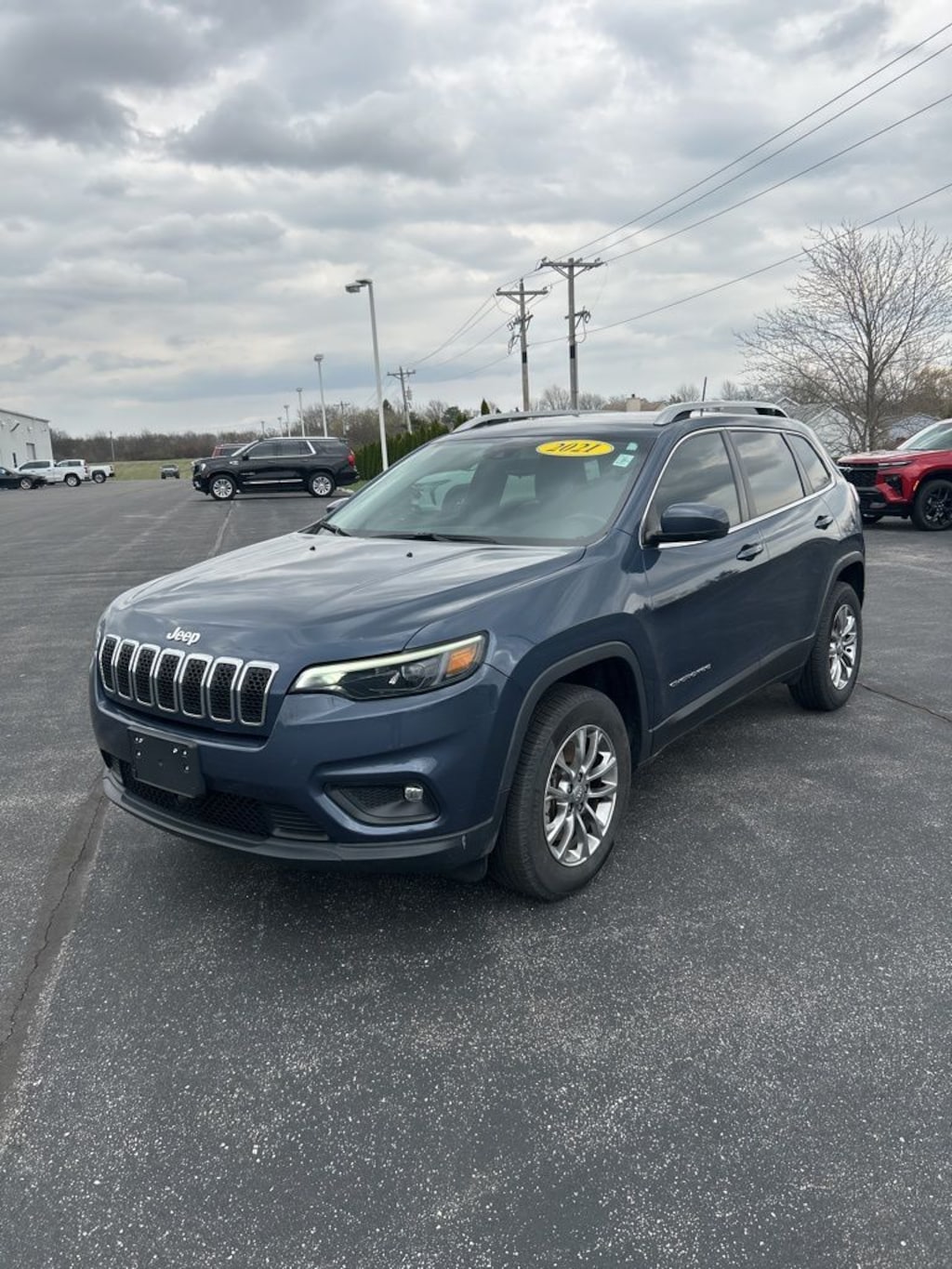 Used 2021 Jeep Cherokee Latitude Plus SUV