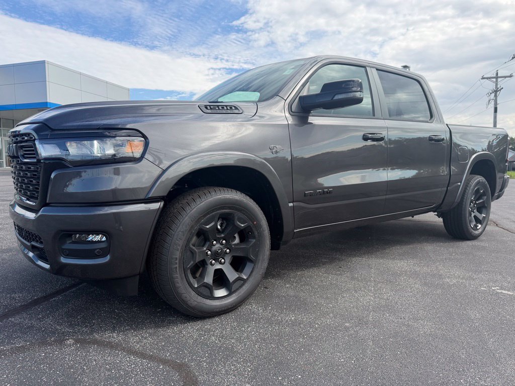 2027 Ram 1500 BIG HORN CREW CAB 4X4 5'7 BOX Pickup