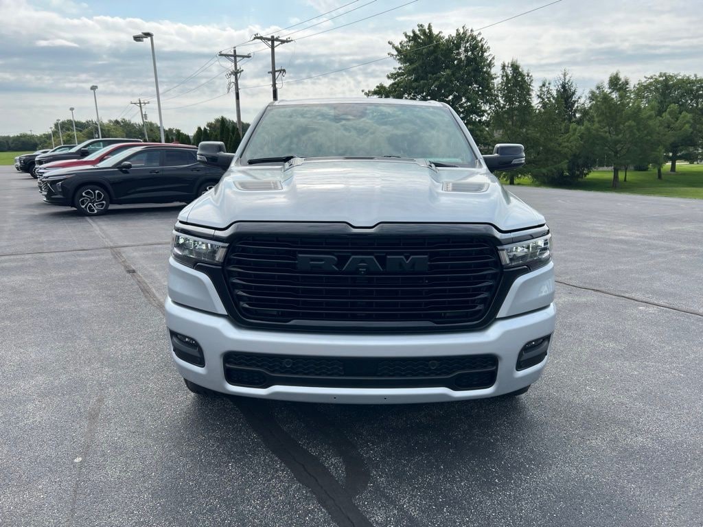 New 2027 Ram 1500 LARAMIE CREW CAB 4X4 5'7 BOX Pickup