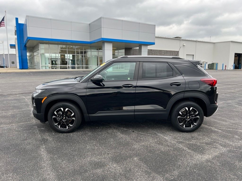 Used 2023 Chevrolet Trailblazer LT SUV