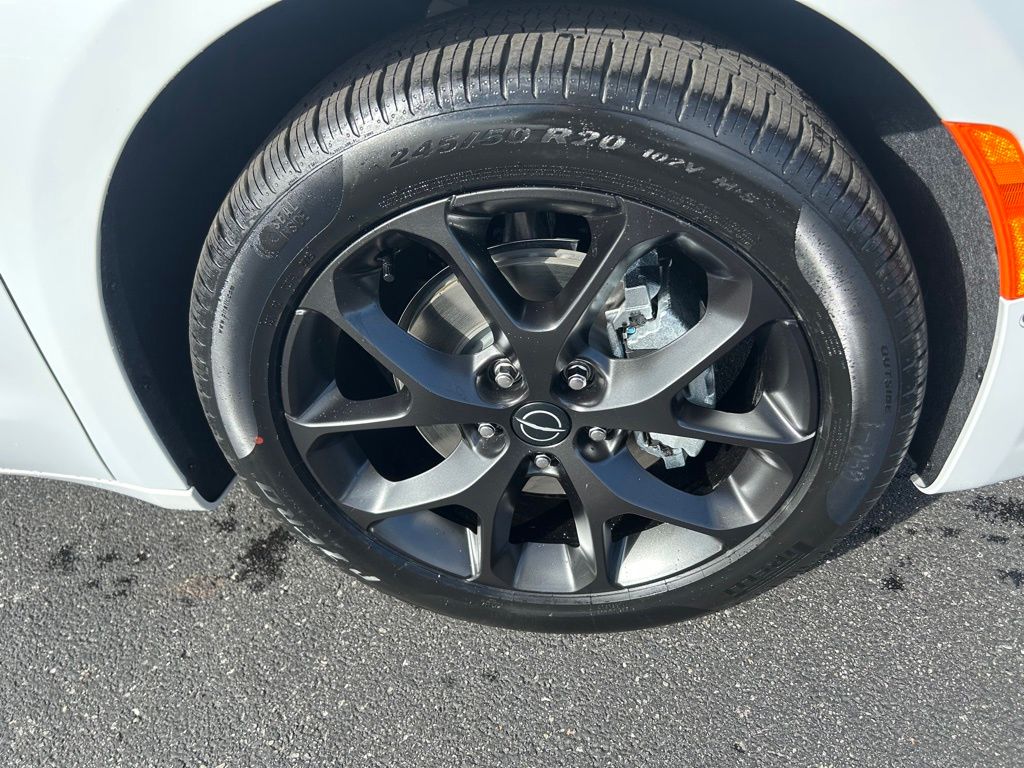 2026 Chrysler Pacifica Select - Photo 7