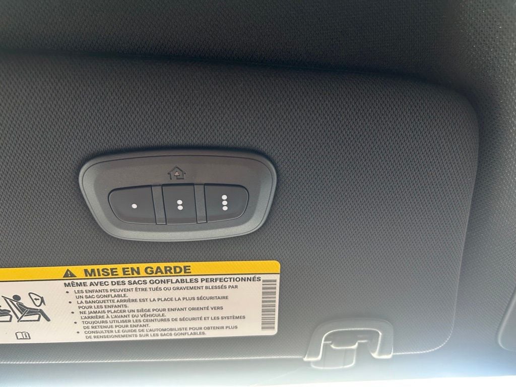 2026 Chrysler Pacifica Select - Photo 28