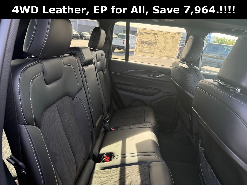 2025 Jeep Grand Cherokee Altitude - Photo 26