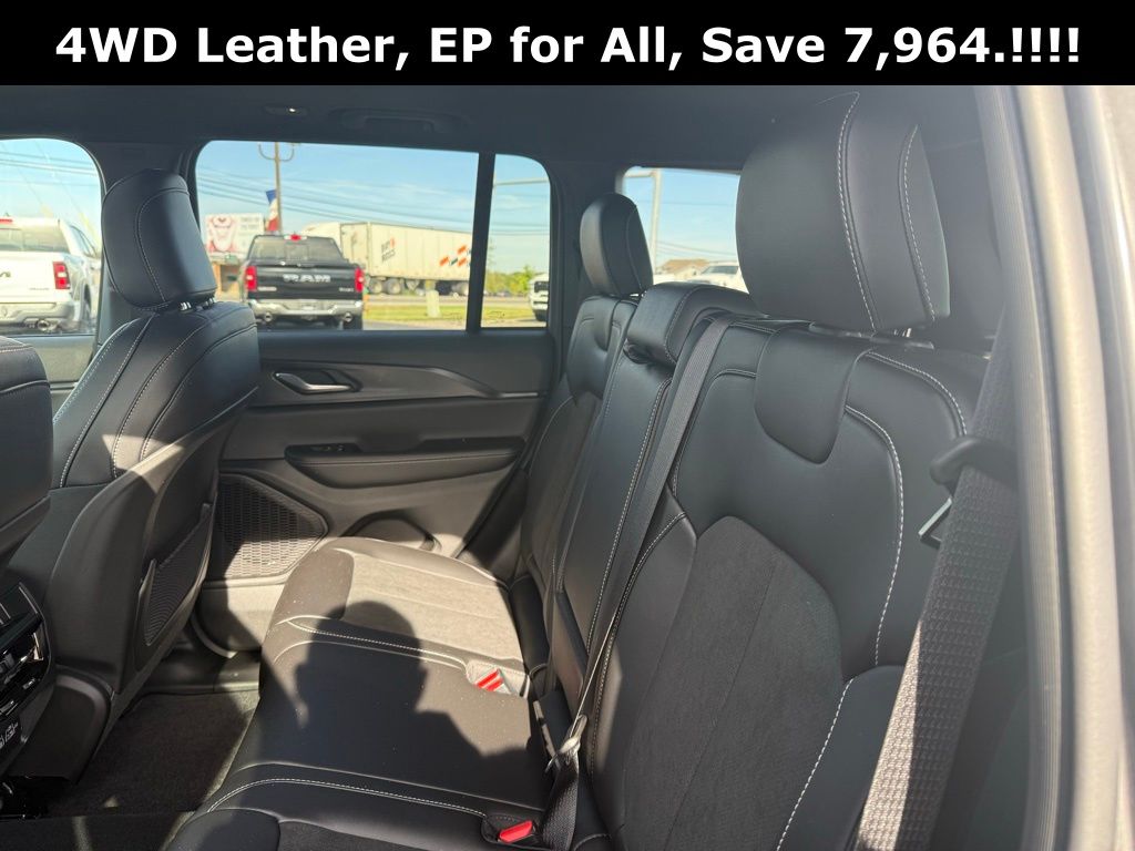 2025 Jeep Grand Cherokee Altitude - Photo 20