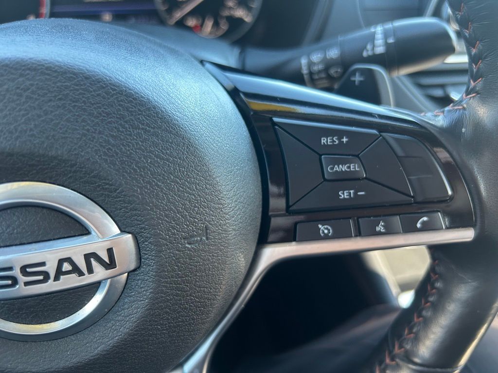 2020 Nissan Altima SR - Photo 21
