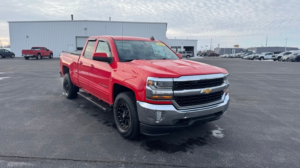 2017 Chevrolet Silverado 1500 LT's photo