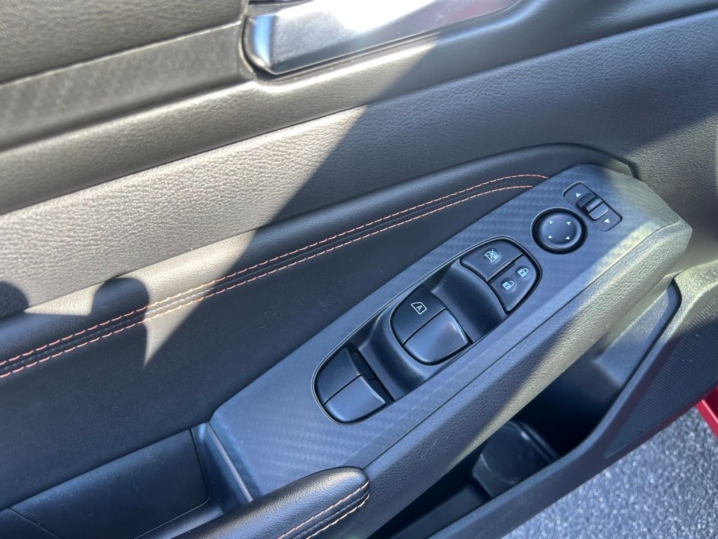 2020 Nissan Altima SR - Photo 15