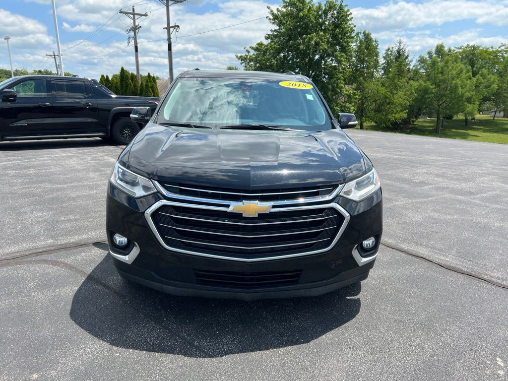 Used 2018 Chevrolet Traverse 3LT with VIN 1GNERHKW8JJ274402 for sale in Bluffton, IN