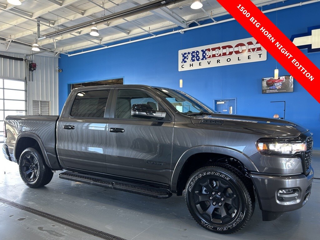 New 2026 Ram 1500 BIG HORN CREW CAB 4X4 5'7 BOX Pickup