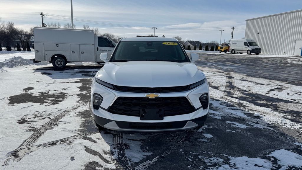 Used 2025 Chevrolet Blazer LT w/2LT SUV