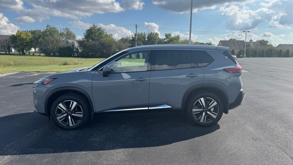 Used 2022 Nissan Rogue Platinum SUV