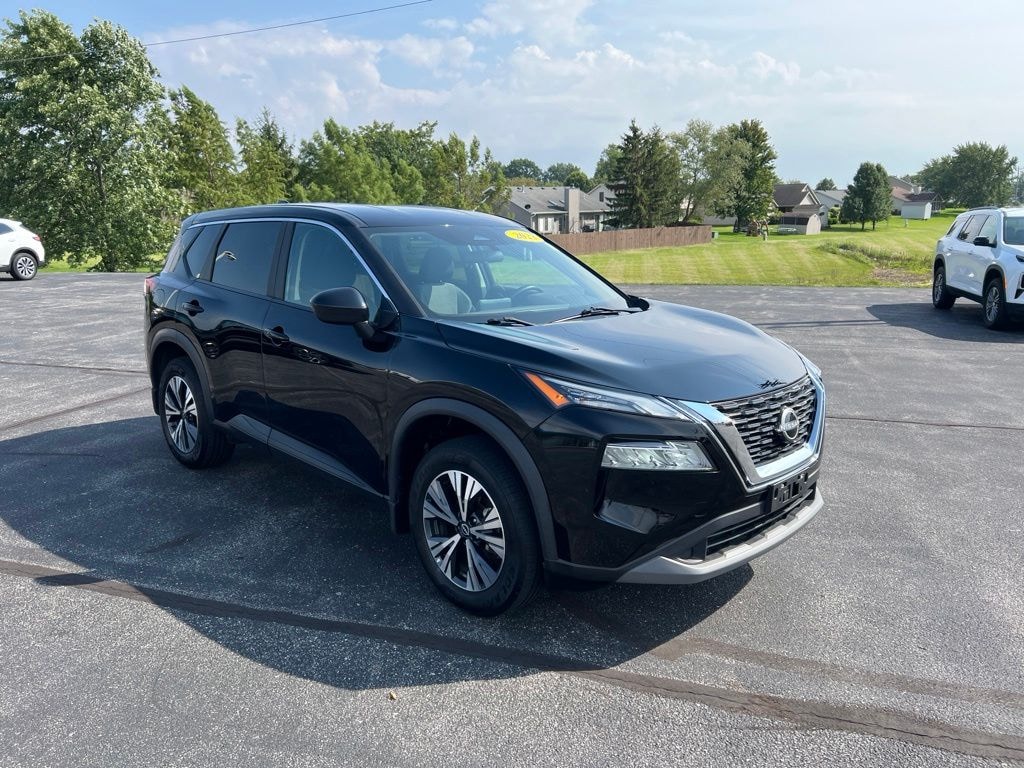 Used 2023 Nissan Rogue SV SUV