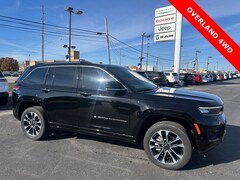 New 2023 Jeep Grand Cherokee Overland SUV for sale in Bluffton, IN