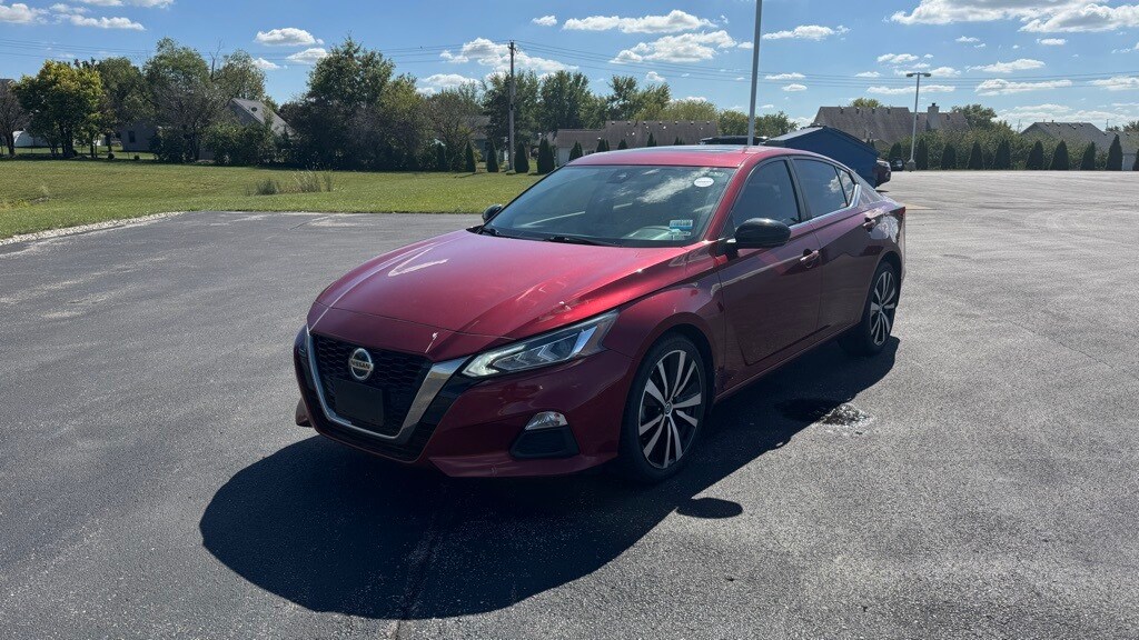 Used 2020 Nissan Altima 2.5 SR Sedan