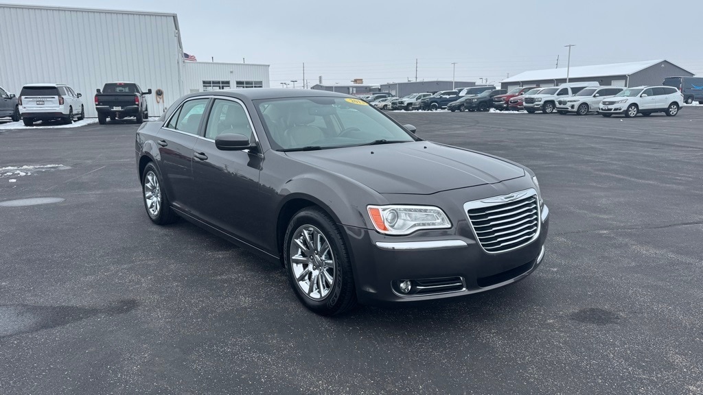 2013 Chrysler 300 Base's photo