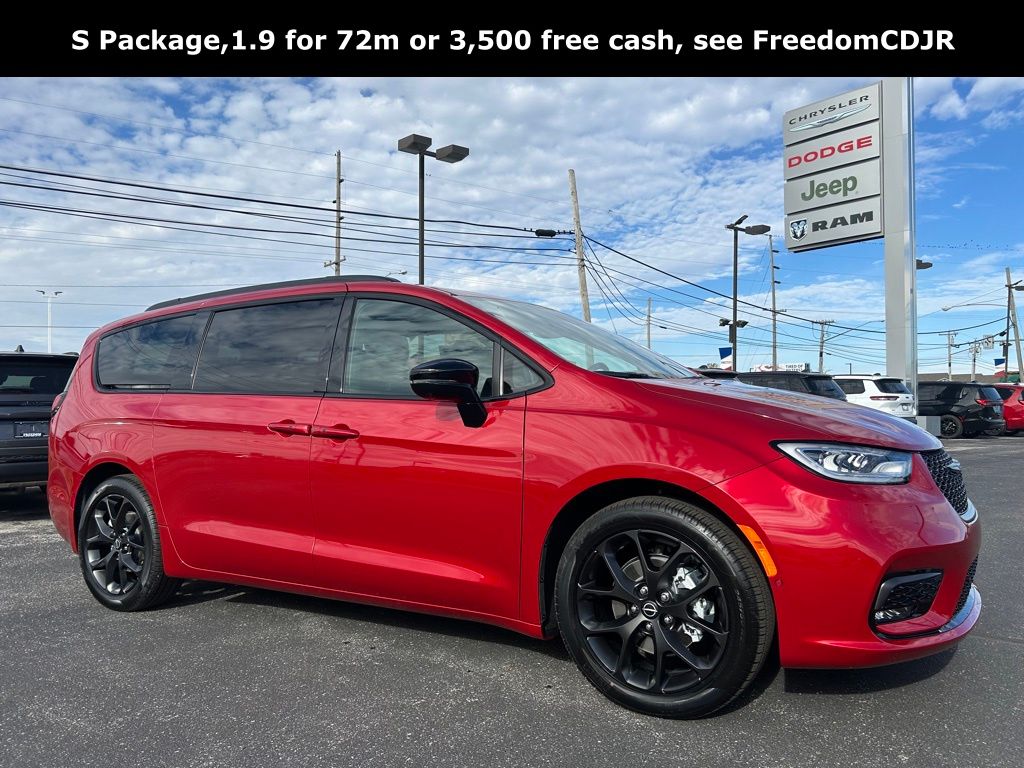 2026 Chrysler Pacifica