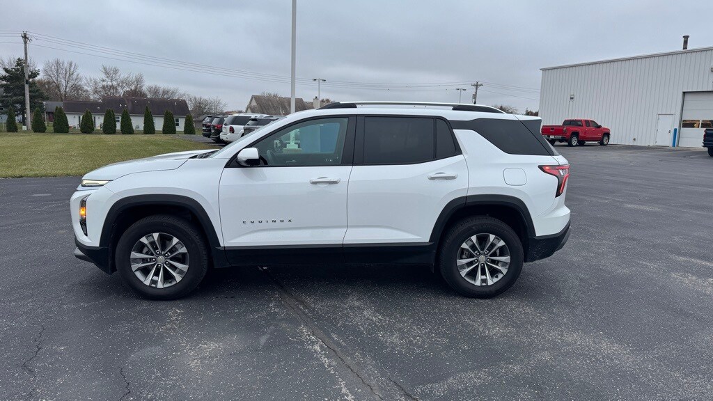 Used 2025 Chevrolet Equinox LT SUV